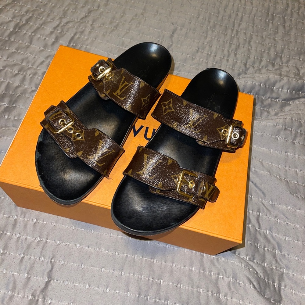 Louis Vuitton Bom Dia Flat Mule Size 39